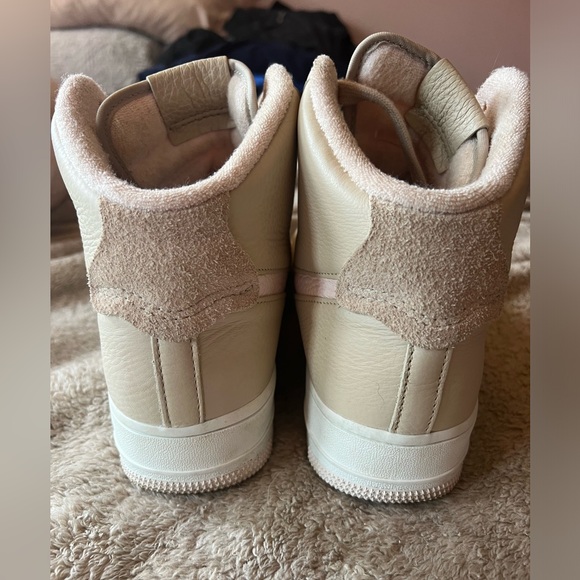 Nike Air women’s sneakers size 9 - Picture 3 of 3